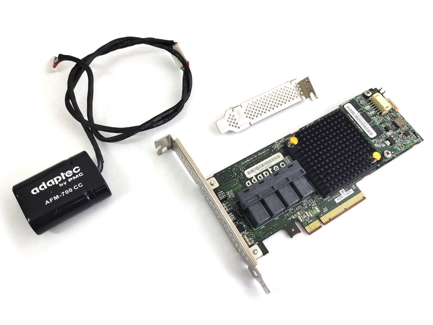 REF-2274400-R-BBU-Haupt Adaptec 71605 16-port int SATA / SAS RAID Controller 6G PCIe x8 3.0 1024MB 1GB inkl. AFM-700CC