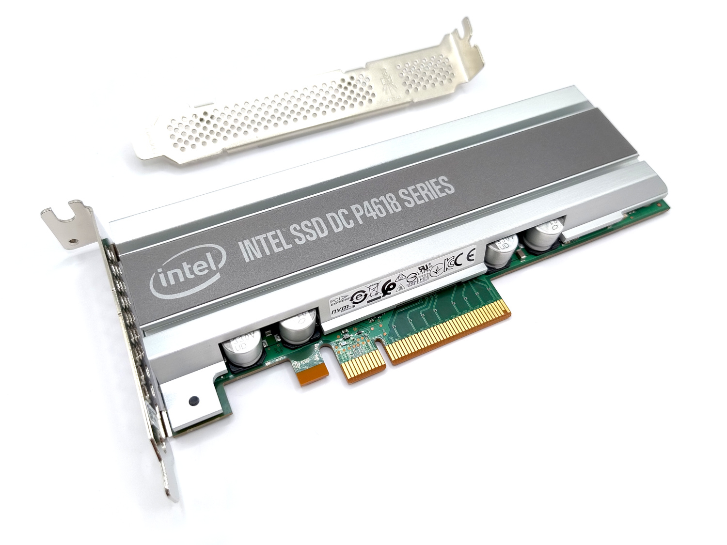 NVME Server SSD Intel DC P4618 6,4TB SSDPECKE064T801 PCIe x8 PCIexpress 6.4 TB