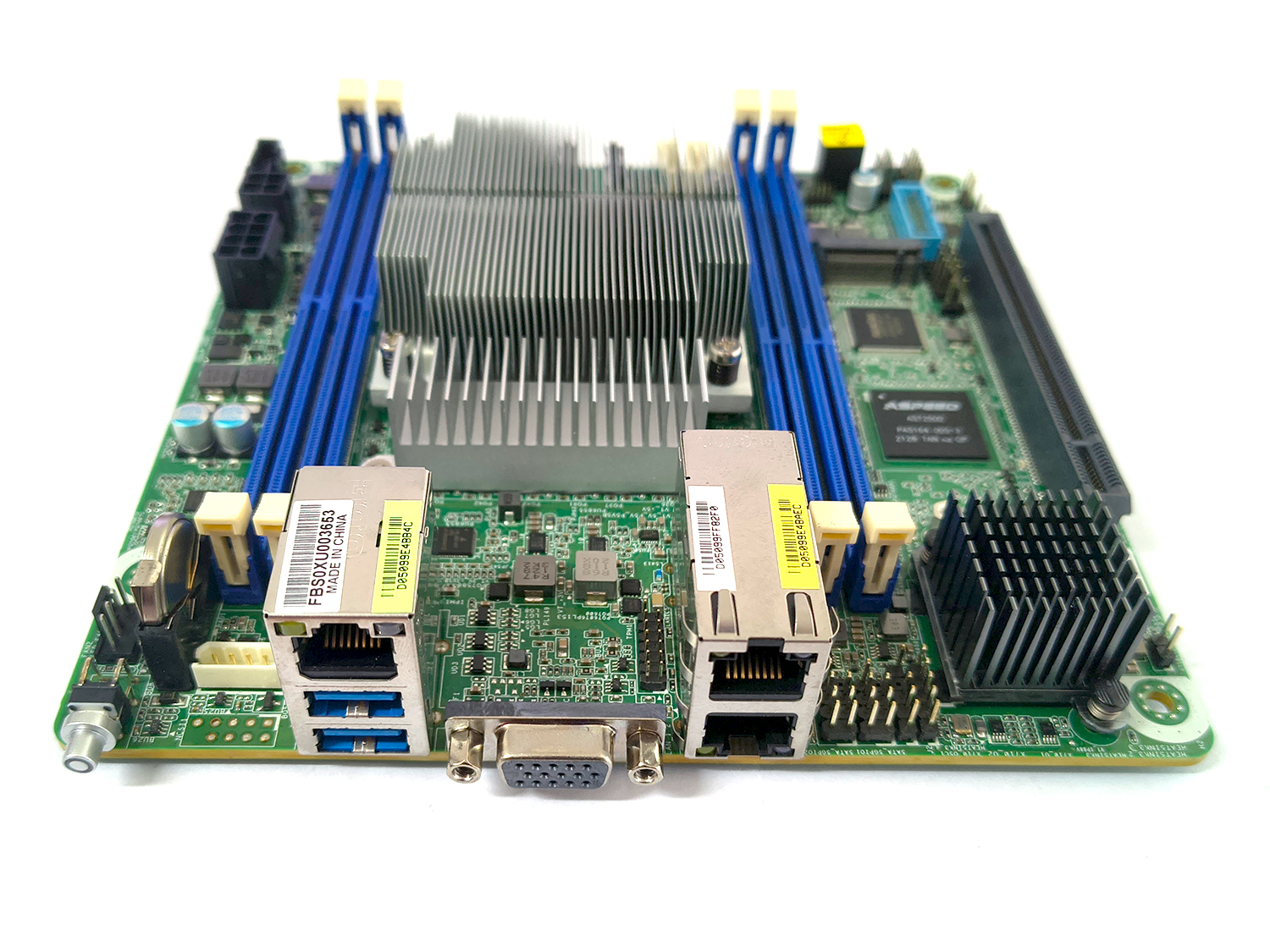 Asrock Rack EPYC3451D4I2-2T PCIe x16 10Gbe X710-AT2 NVME IPMI ITX DDR4 Server